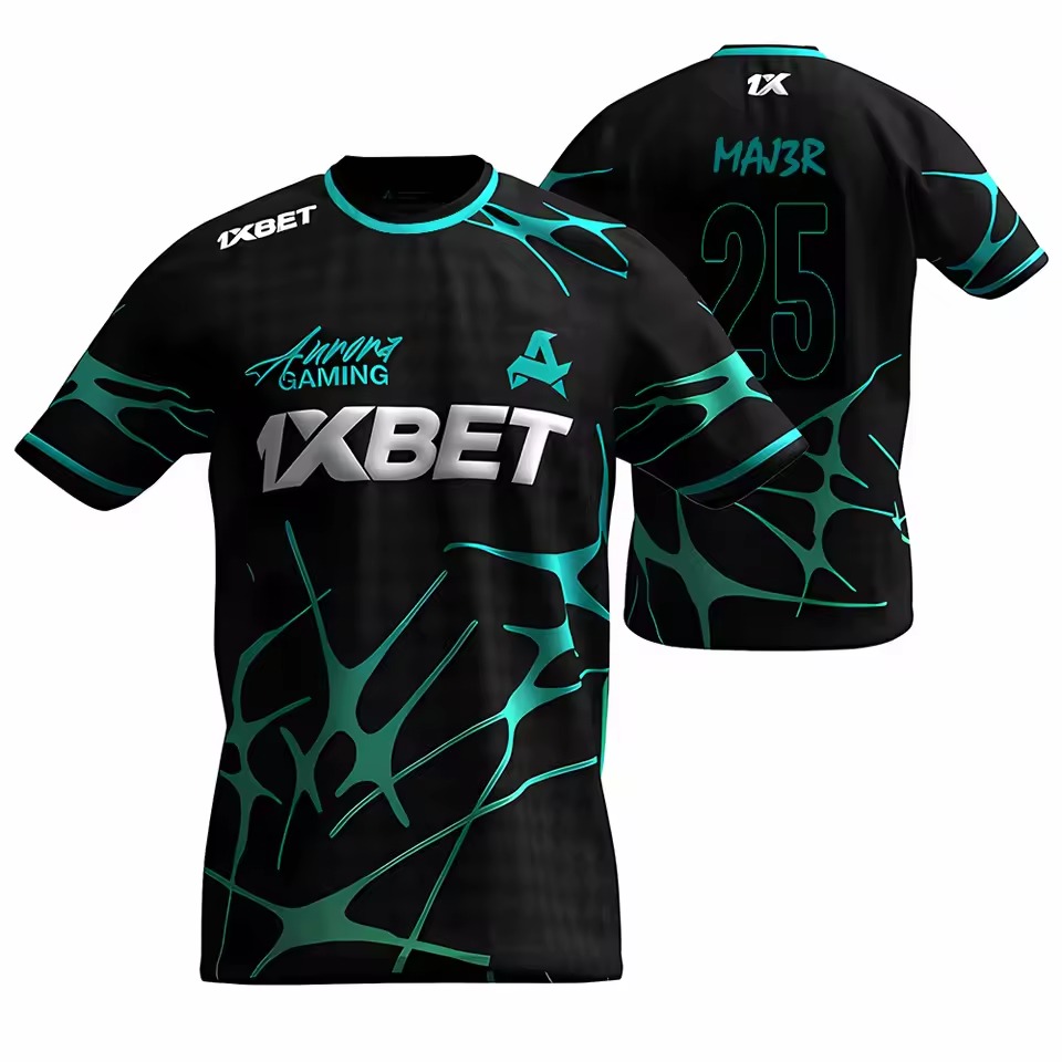 Aurora Gaming E-sports Club Nu - Esports Gaming Club recensione e prezzo