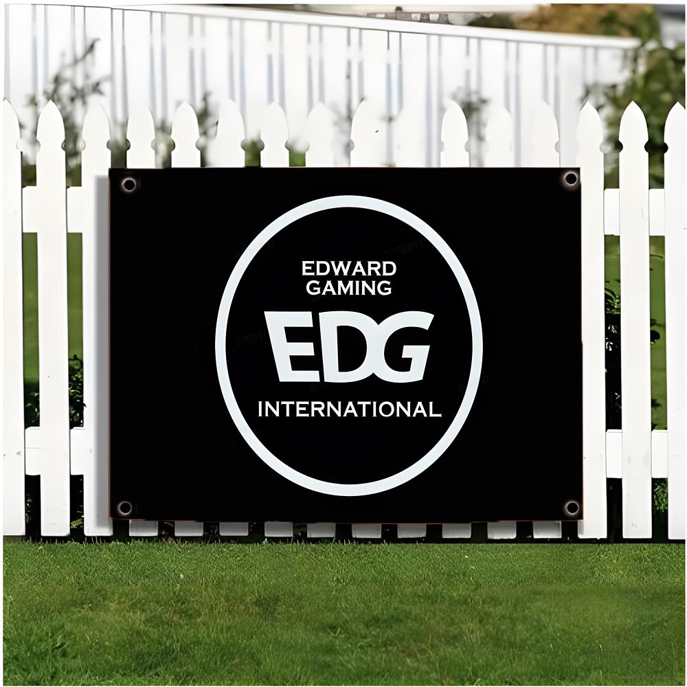Club di e-sport E-Edward Gamin - Esports Gaming Club recensione e prezzo